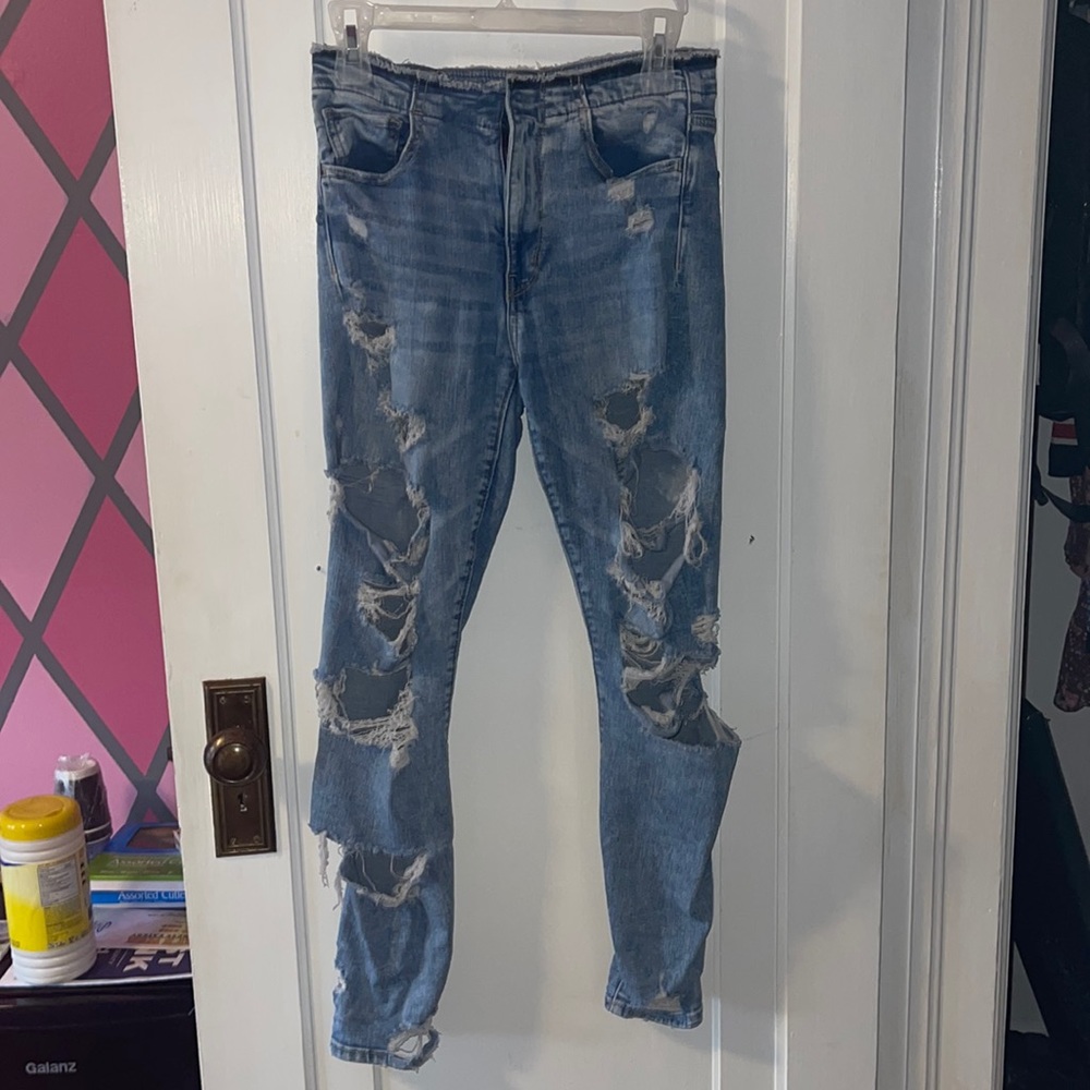 American eagle ripped skinny jeans